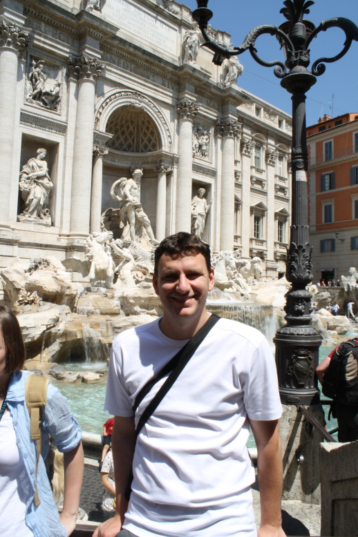 Řim 09 Fontána de Trevi.jpg